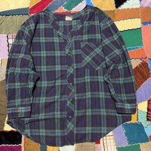 Vintage Backroad Blues Green/Navy V Neck Button Up Long Sleeve XL